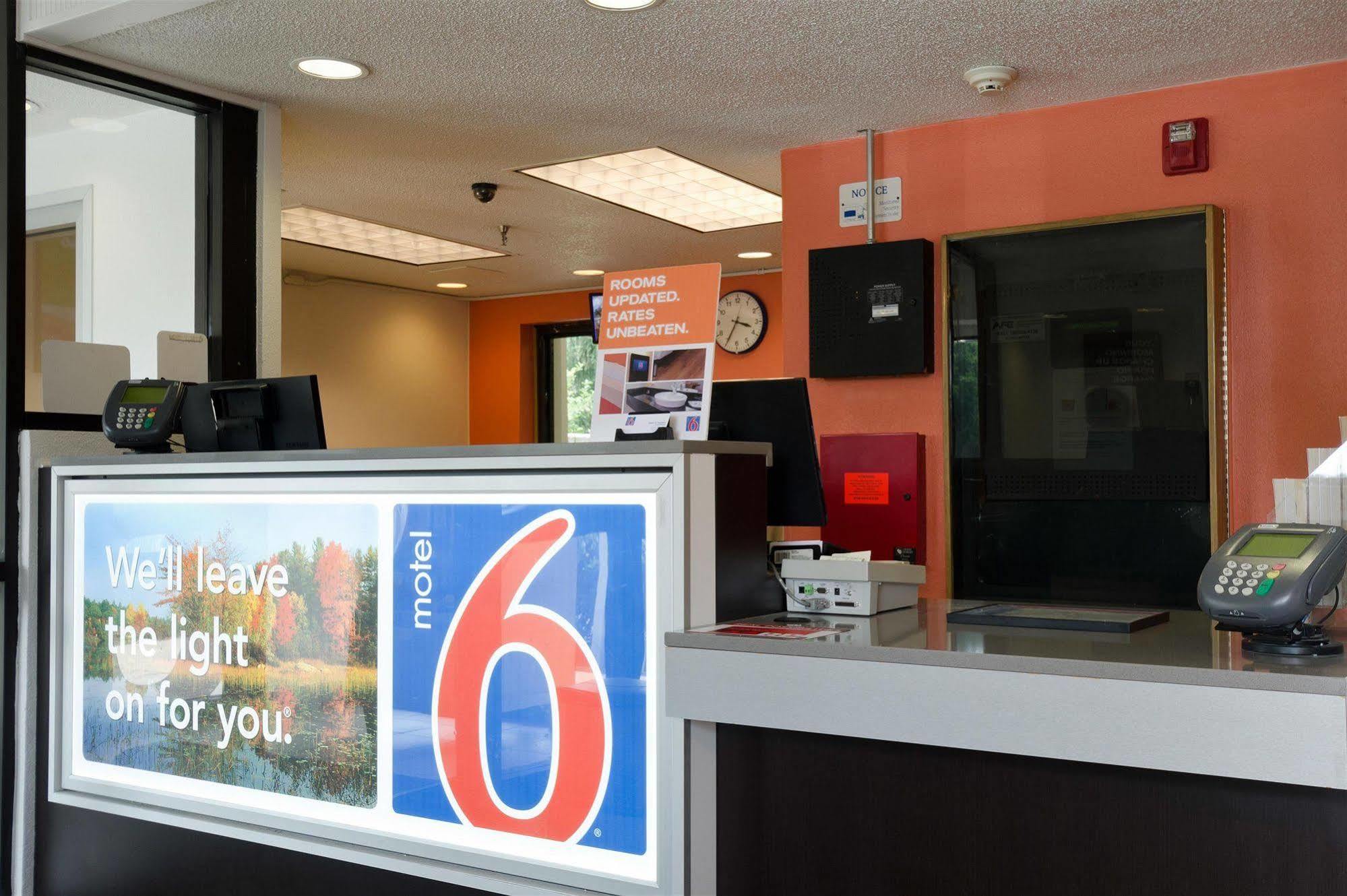 Motel 6-Gaithersburg, Dc - Washington Bagian luar foto