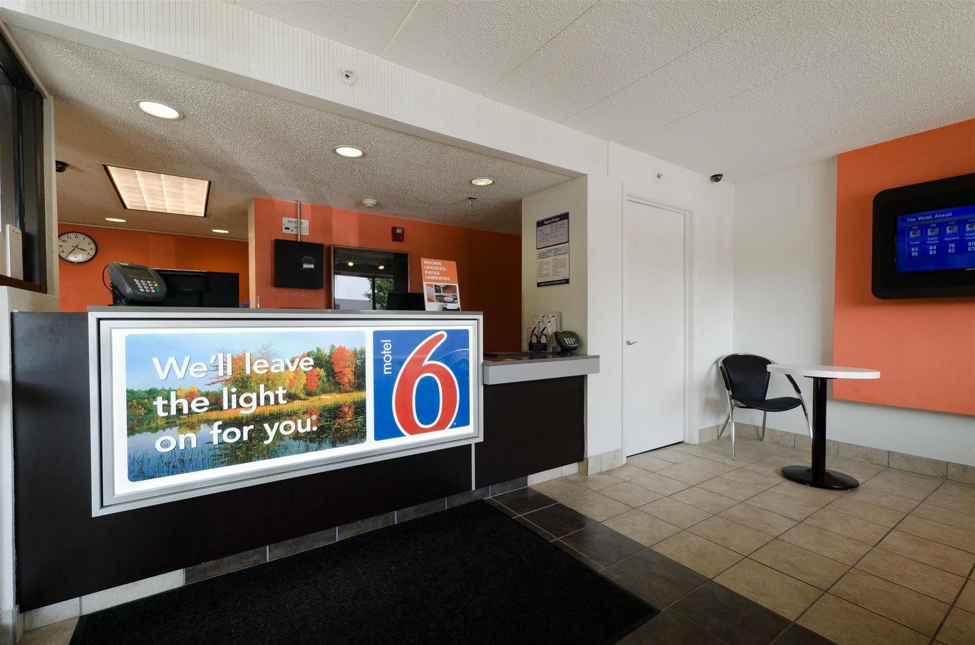 Motel 6-Gaithersburg, Dc - Washington Bagian luar foto